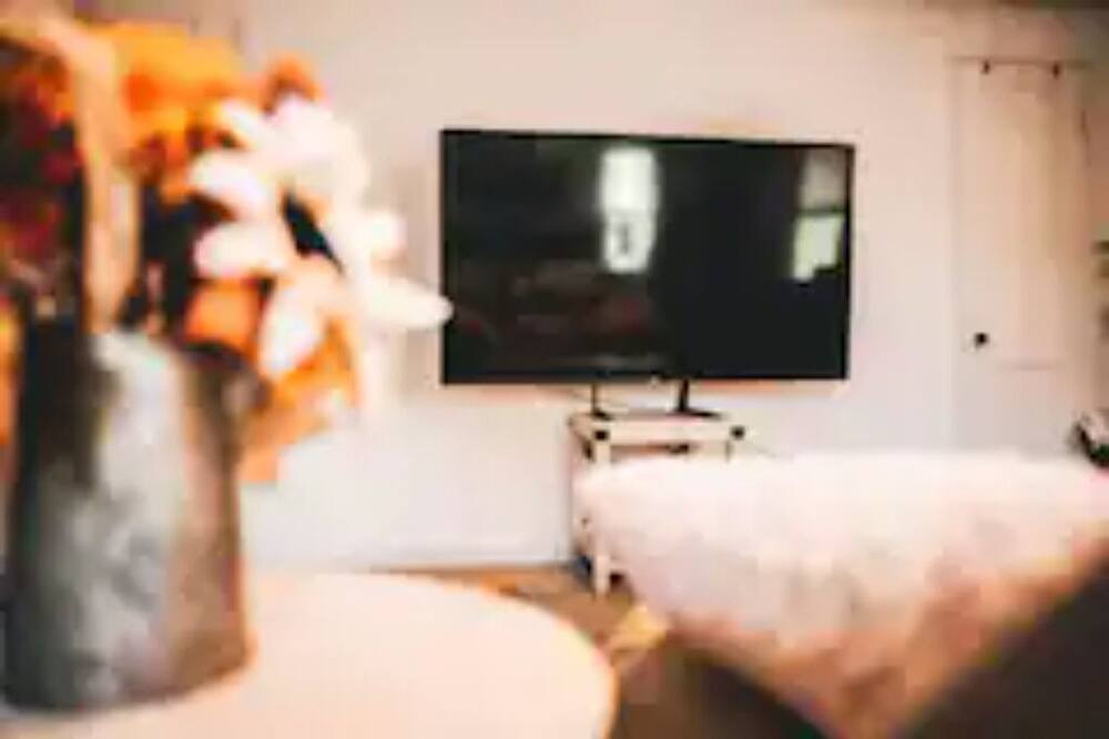 Photo of Bedroom in Arkansas City