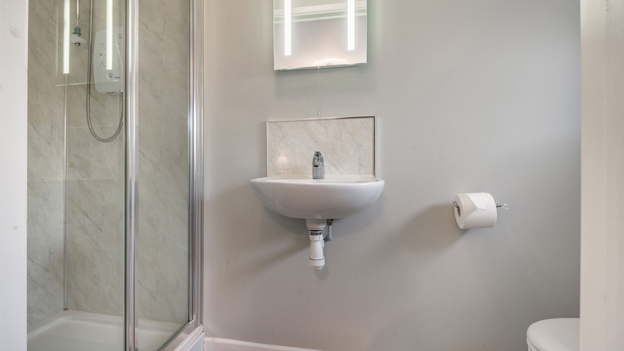 Photo of Bathroom in Llanfihangel Tal-y-llyn