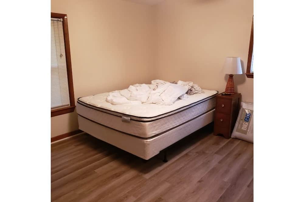 Photo of Bedroom in Marion