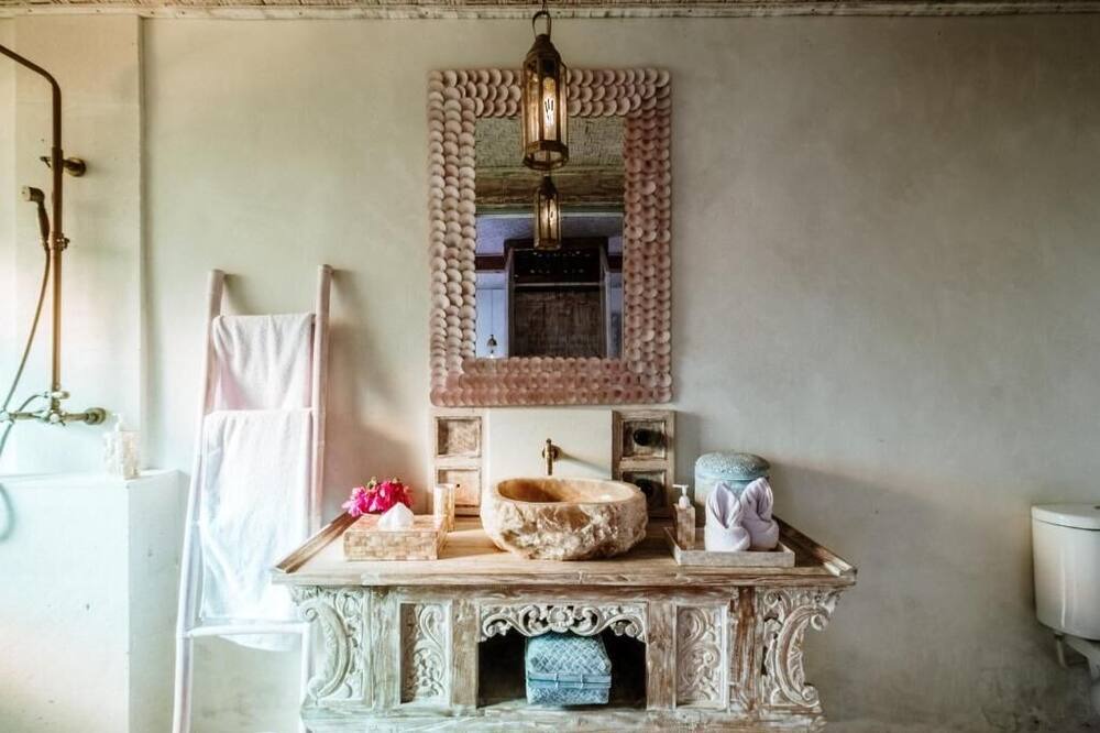 Photo of Bathroom in Babakan