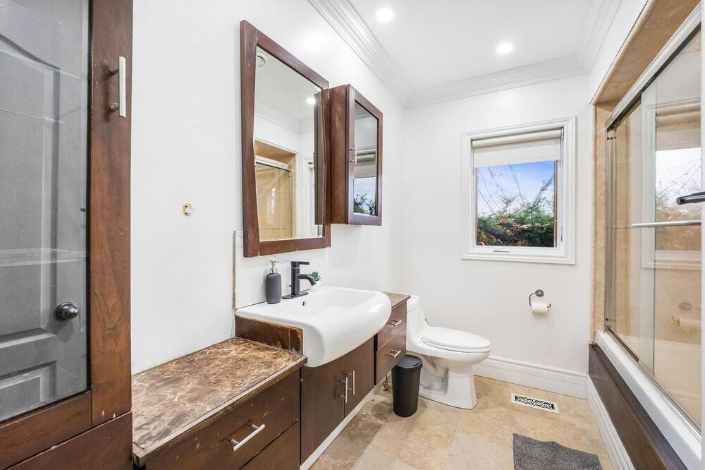 Photo of Bathroom in Milton