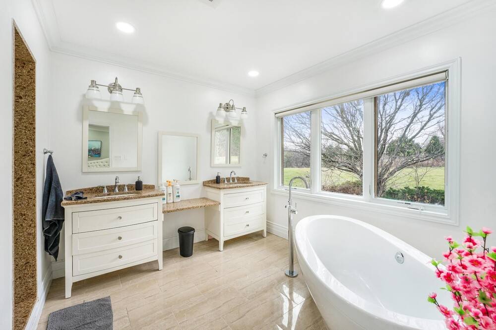 Photo of Bathroom in Milton