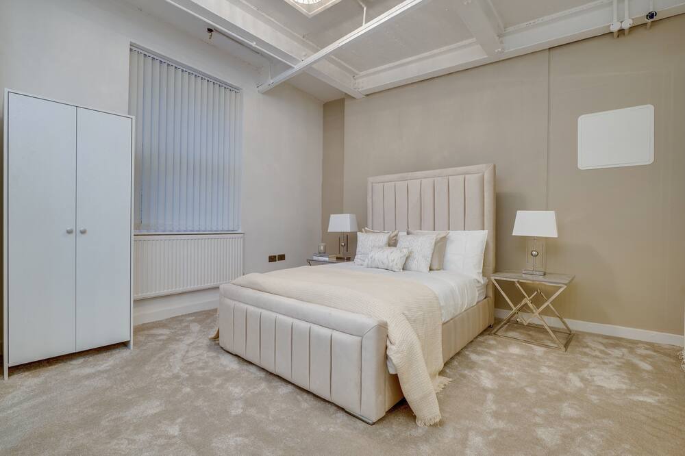 Photo of Bedroom in Bradford