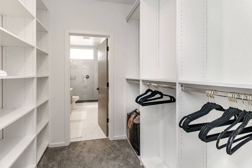 Photo of Others in South Delridge