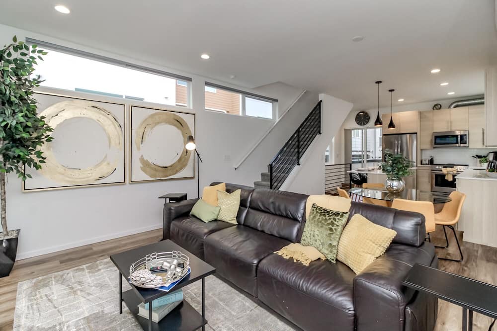 Photo of Others in South Delridge