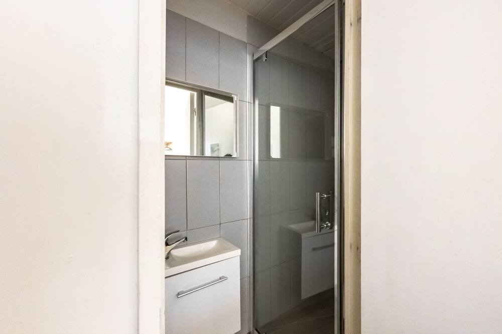 Photo of Bathroom in Villemur-sur-Tarn