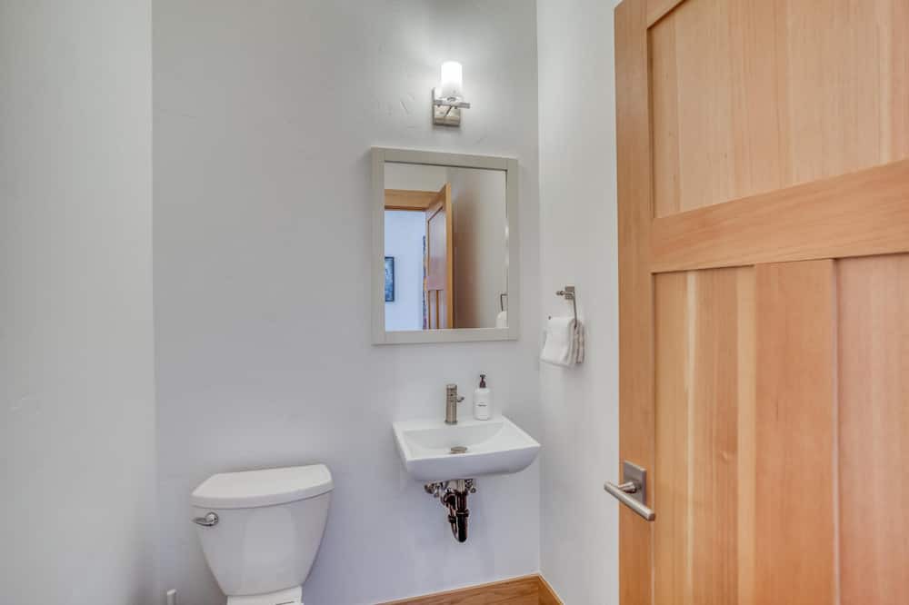 Photo of Bathroom in Three Rivers