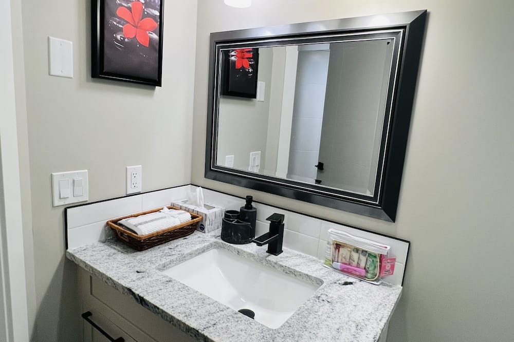 Photo of Others in Signal Hill