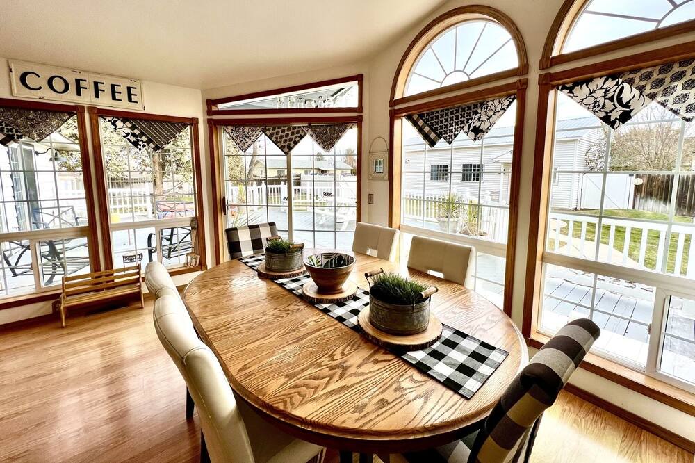 Photo of Others in Baker City