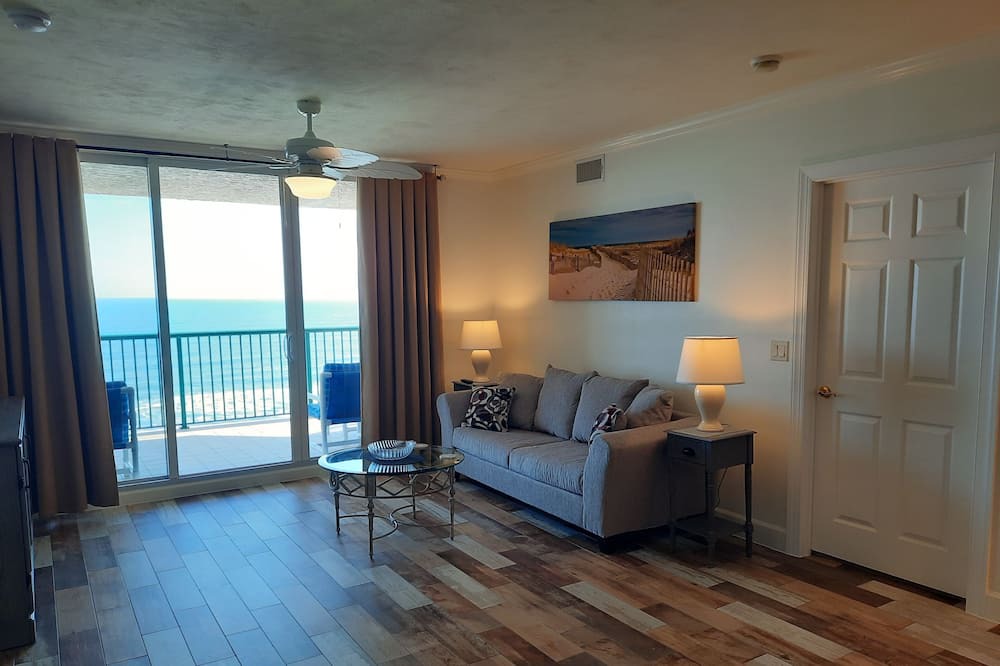 Photo of Livingroom in Rio Mar Beaches