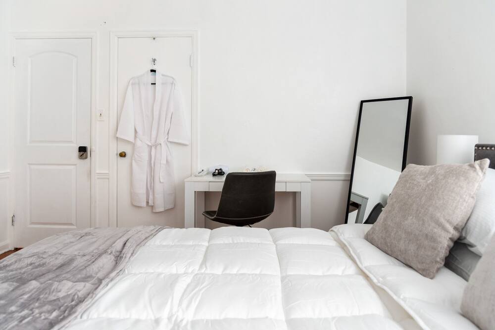 Photo of Bedroom in Colonie