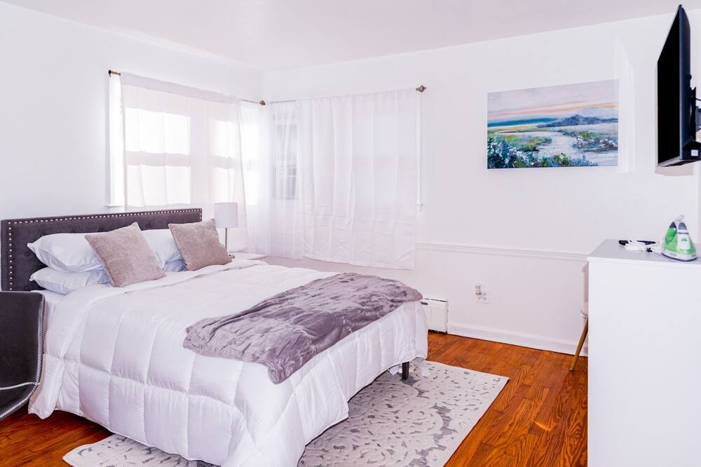 Photo of Bedroom in Colonie