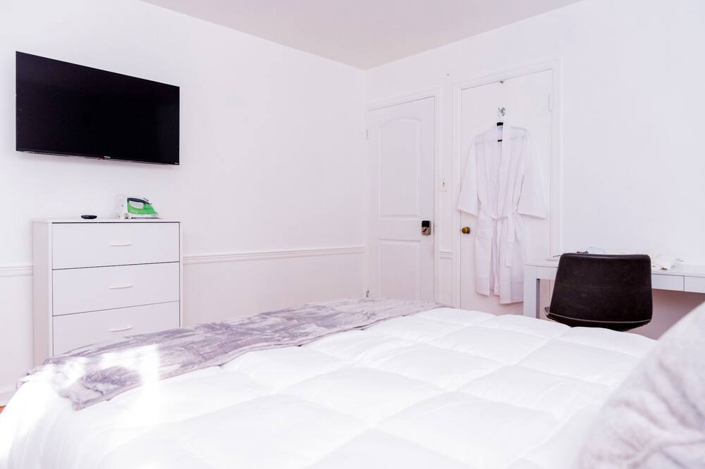 Photo of Bedroom in Colonie