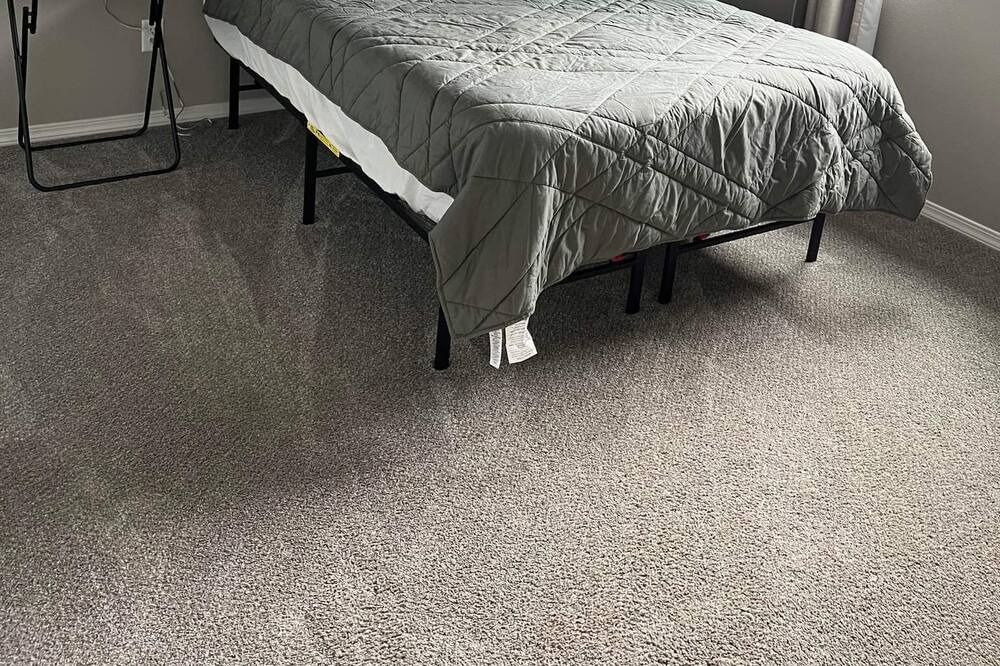 Photo of Bedroom in Alvadore