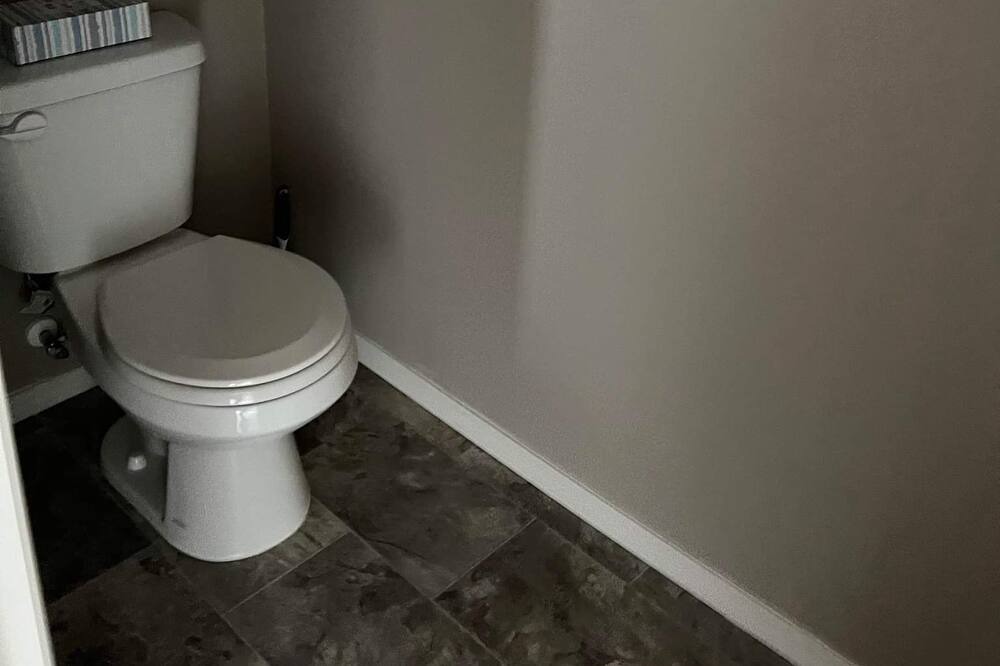 Photo of Bathroom in Alvadore