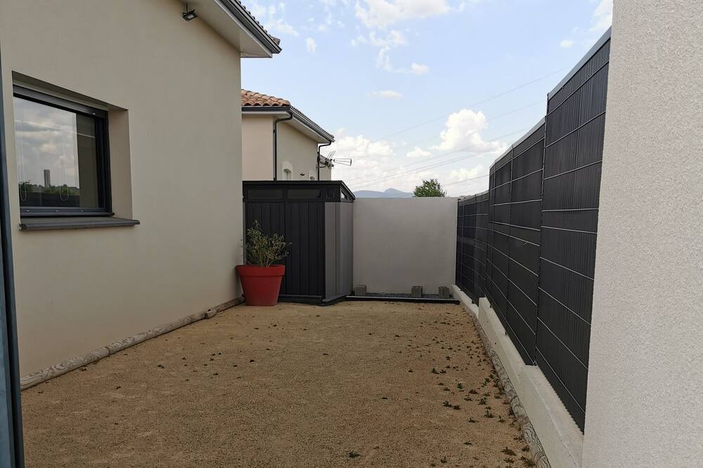 Photo of Outdoor in Plaissan