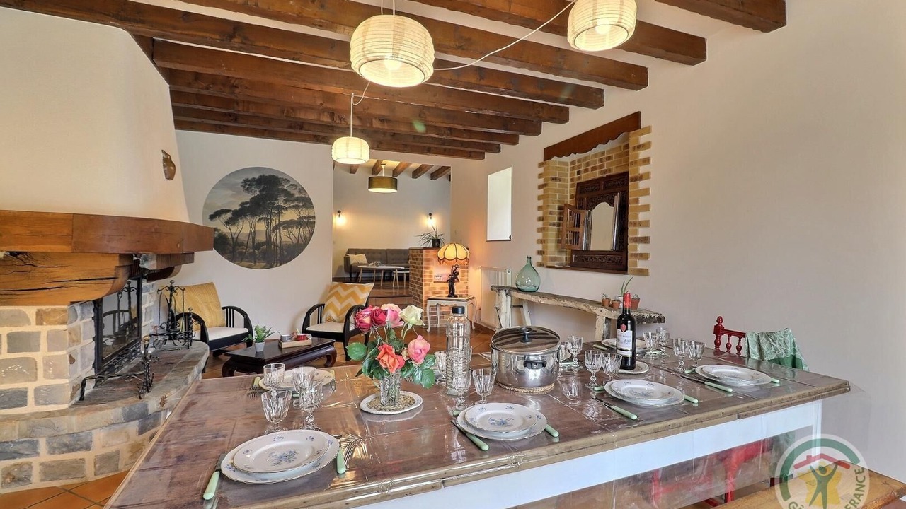 Photo of Others in Landavran