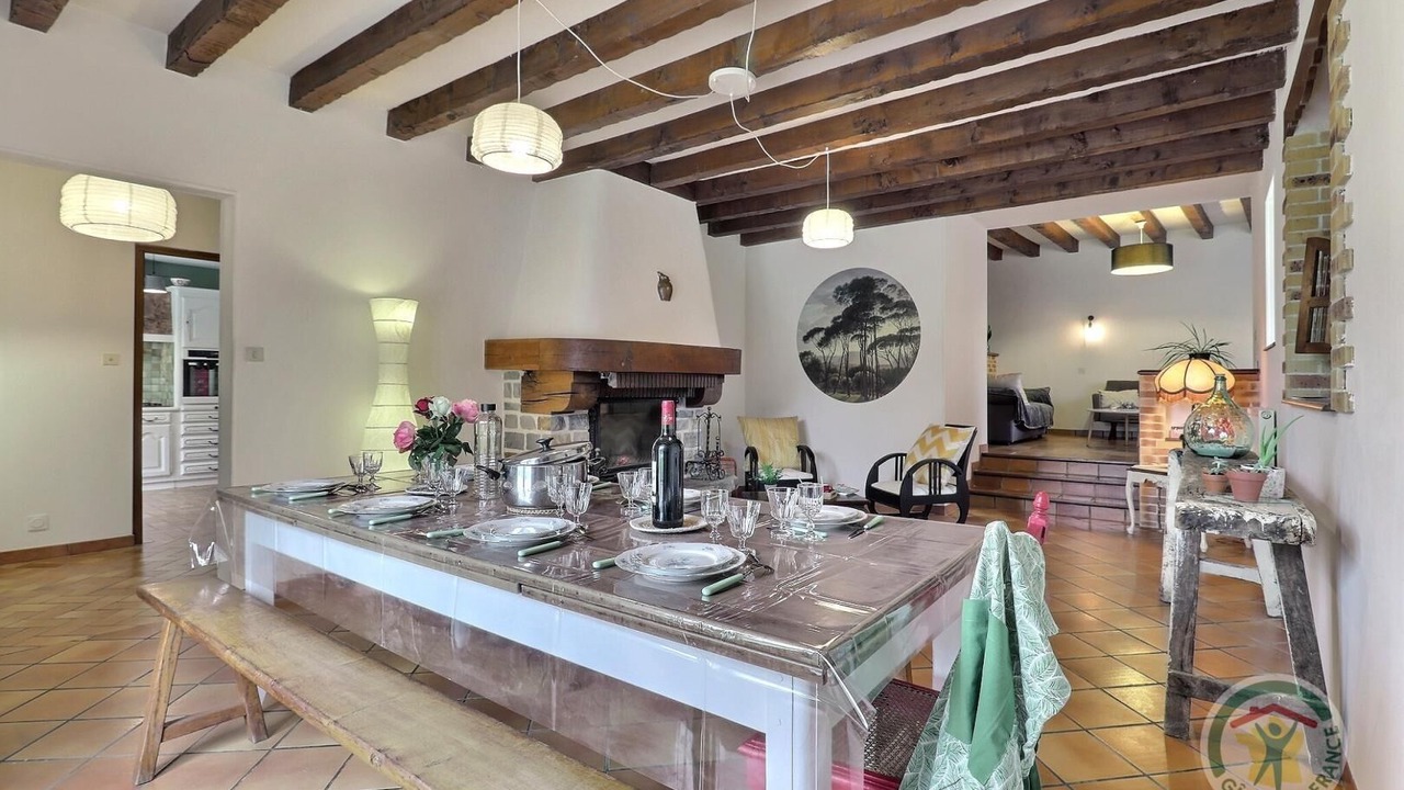 Photo of Others in Landavran