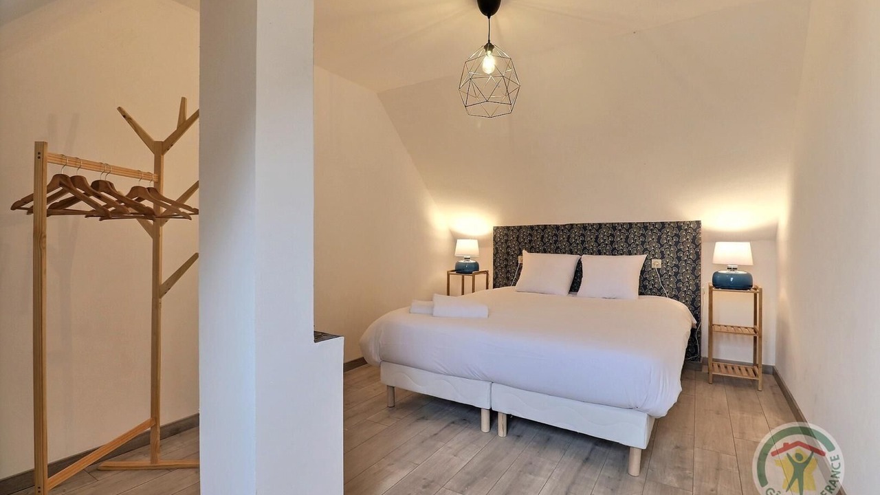 Photo of Others in Landavran