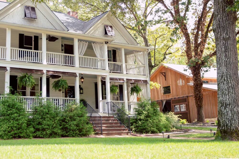 Photo of Others in Ball Ground