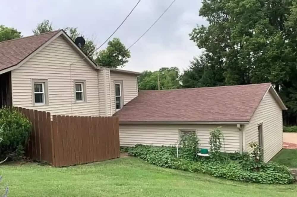 Photo of Outdoor in Ellsworth