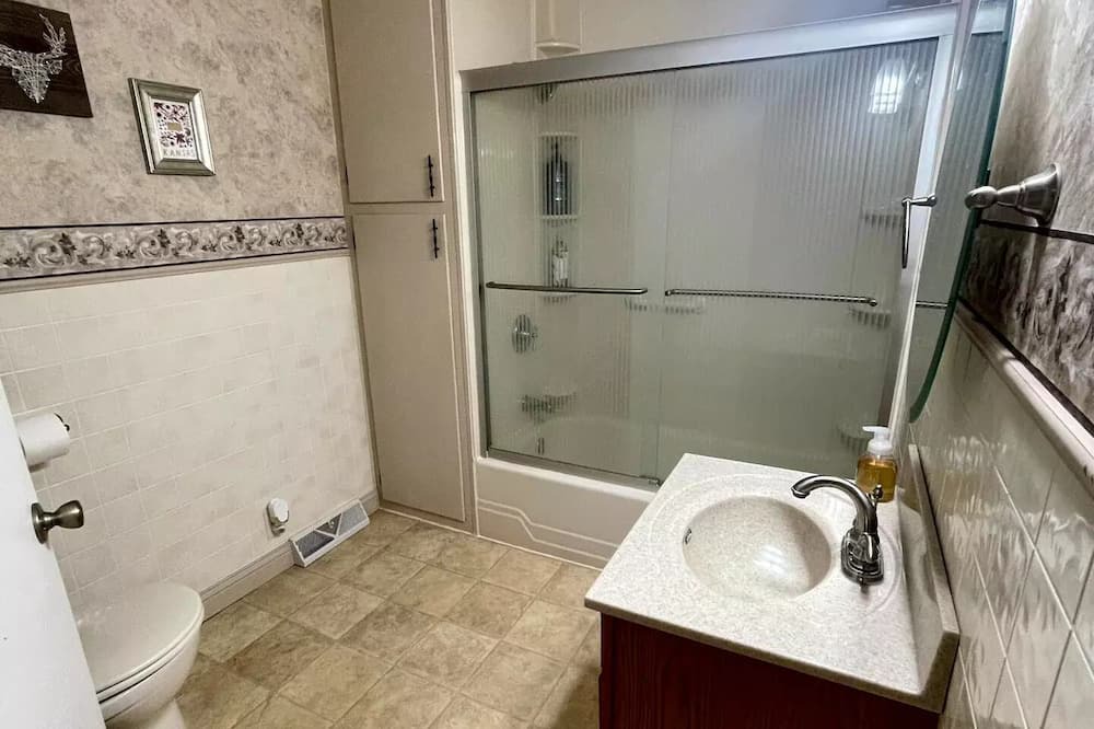 Photo of Bathroom in Ellsworth