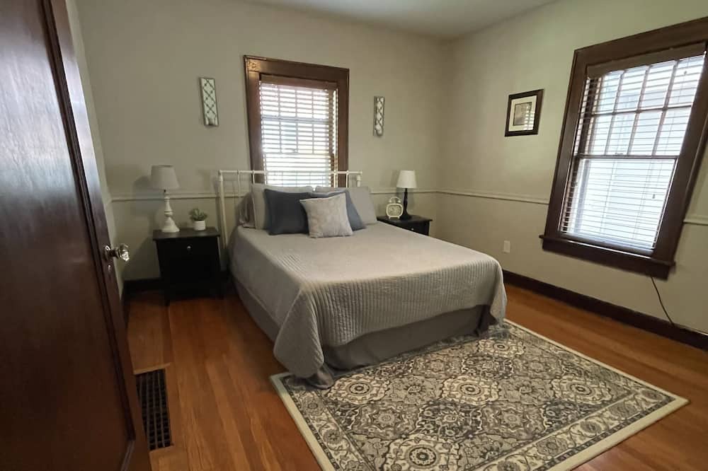 Photo of Bedroom in Bedford