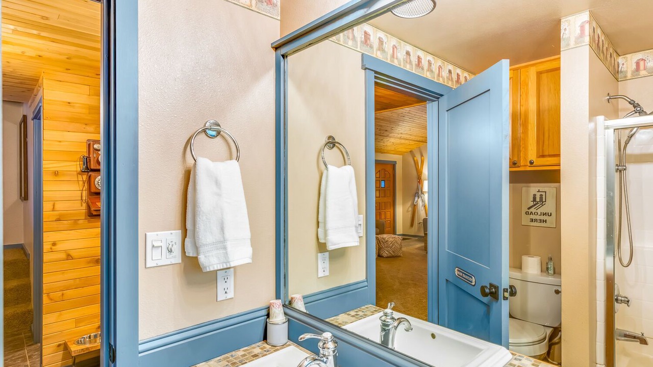 Photo of Outdoor in Packwood