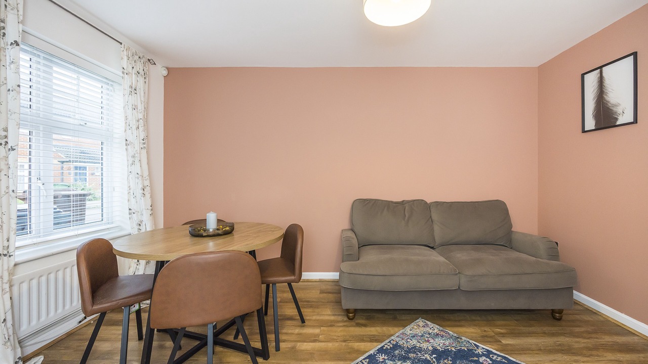 Photo of Others in Becontree