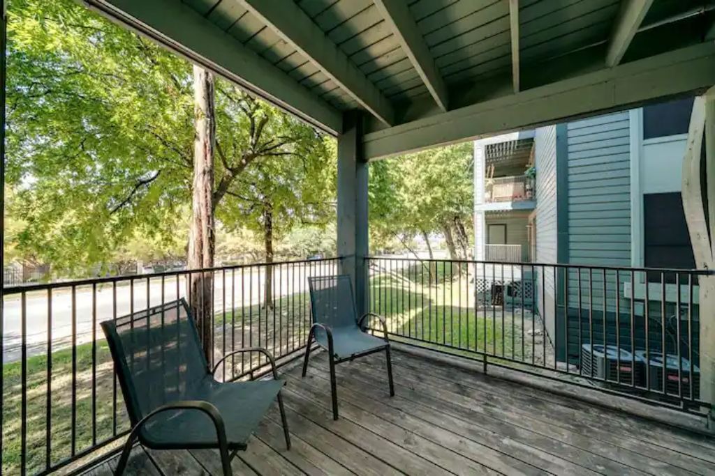 Photo of Outdoor in East Riverside - Oltorf
