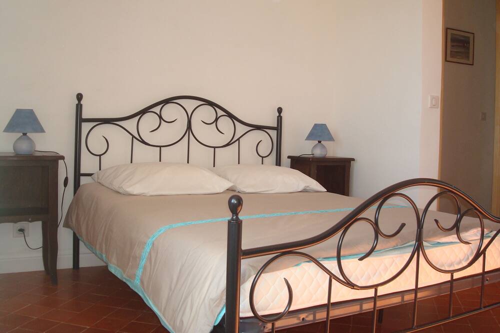 Photo of Bedroom in Fontienne