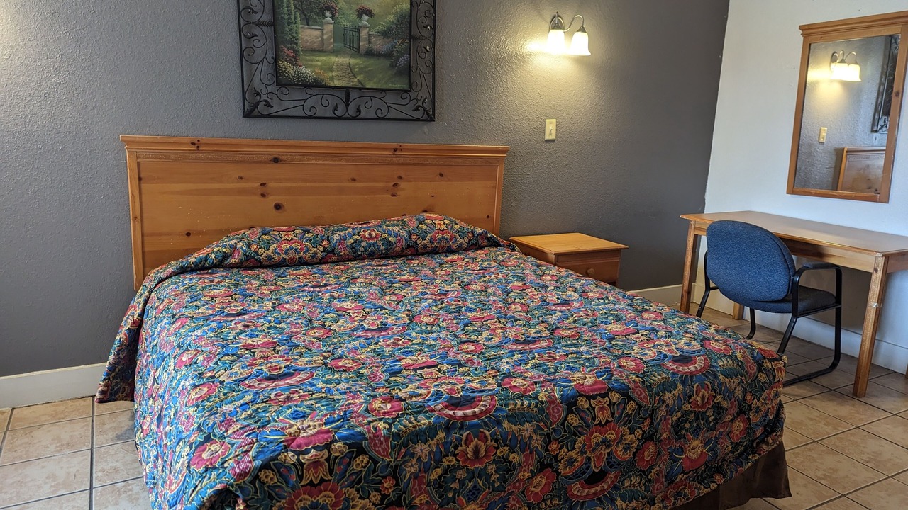 Photo of Bedroom in Walnut Forest