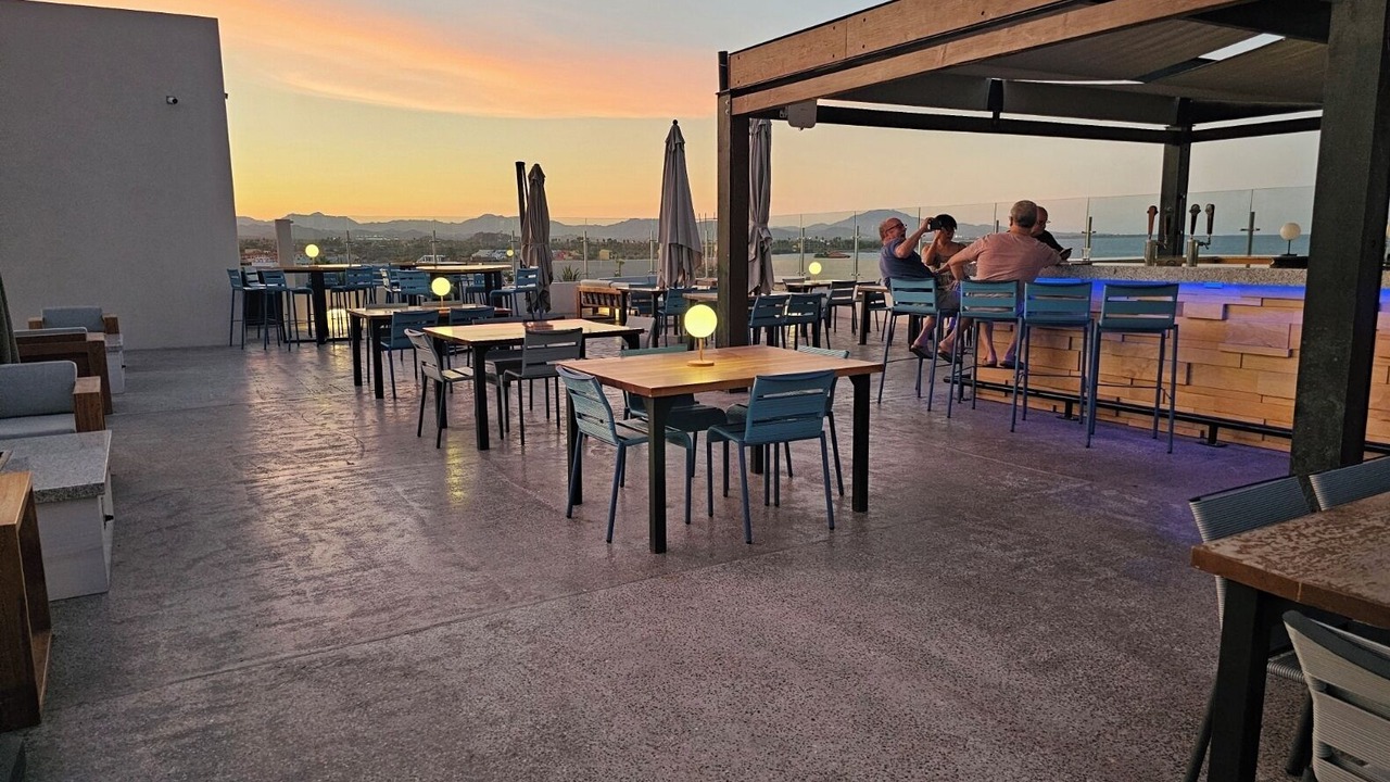 Photo of Others in Nopolo