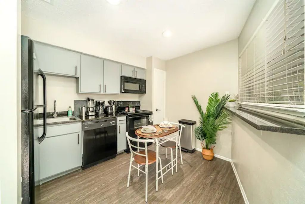 Photo of Kitchen in East Riverside - Oltorf