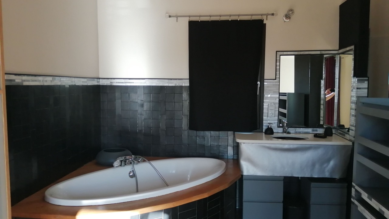 Photo of Others in Sillans-la Cascade