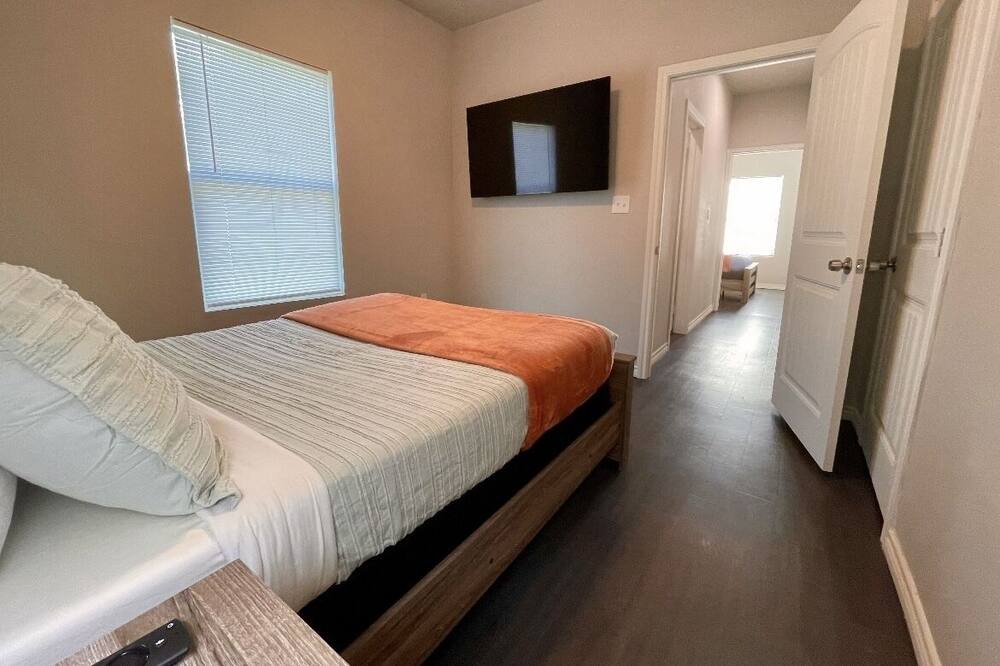 Photo of Bedroom in Longview