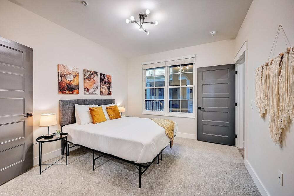 Photo of Bedroom in Olde Towne East