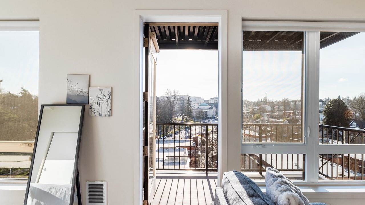 Photo of Others in Stadium District