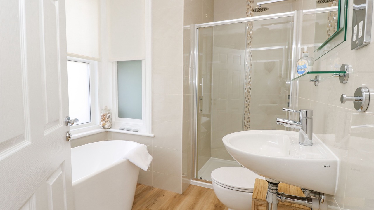 Photo of Bathroom in Swanage