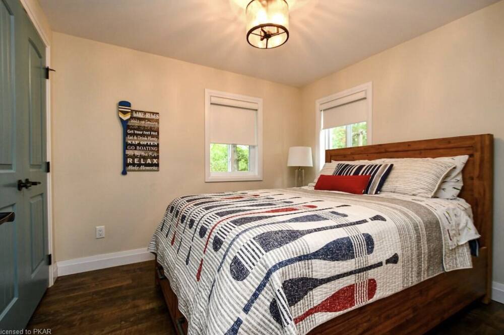 Photo of Bedroom in Trent Lakes