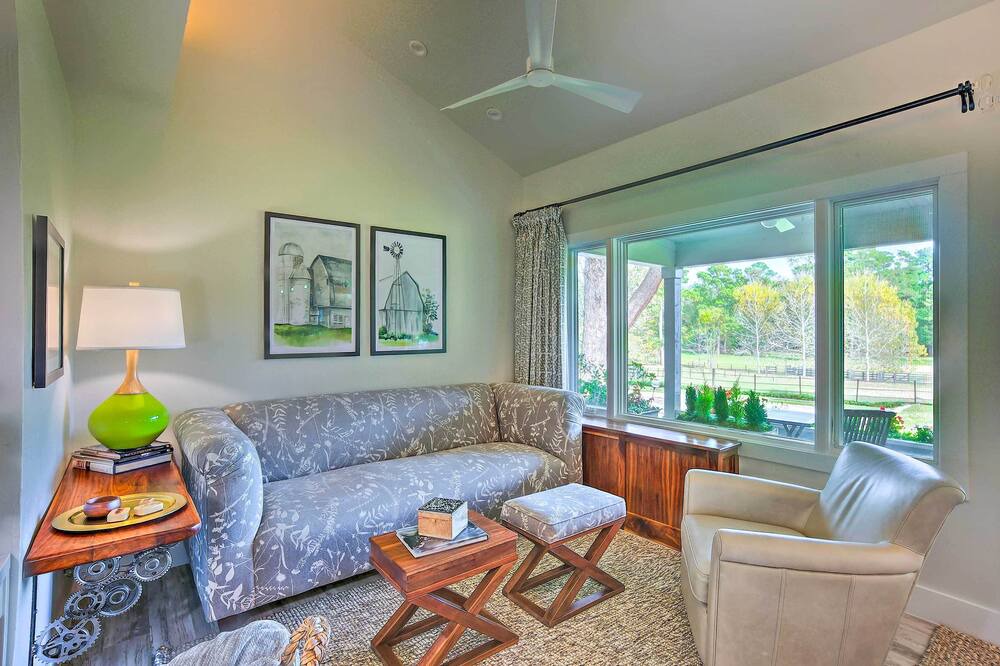 Photo of Bedroom in Willis