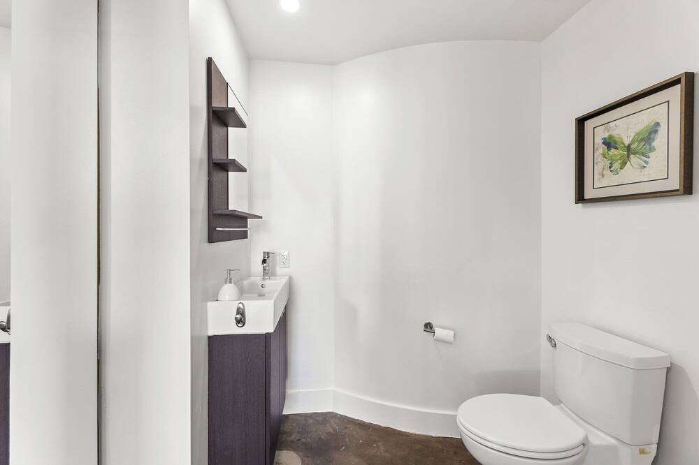 Photo of Bathroom in Downtown Austin