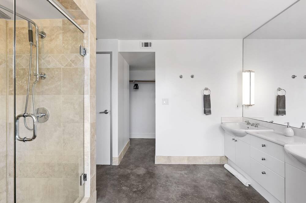 Photo of Bathroom in Downtown Austin