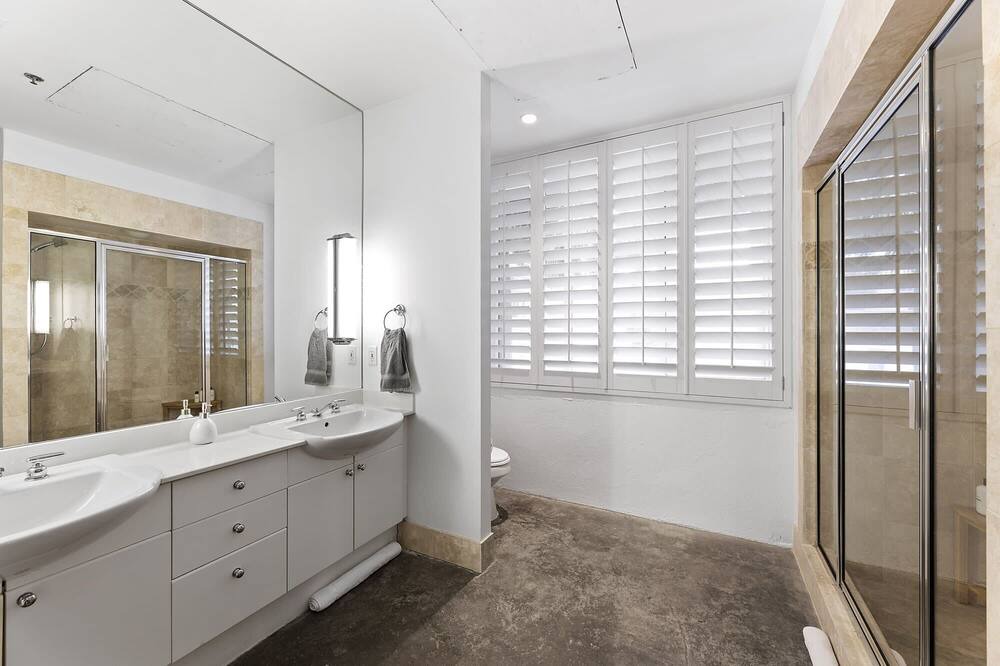 Photo of Bathroom in Downtown Austin
