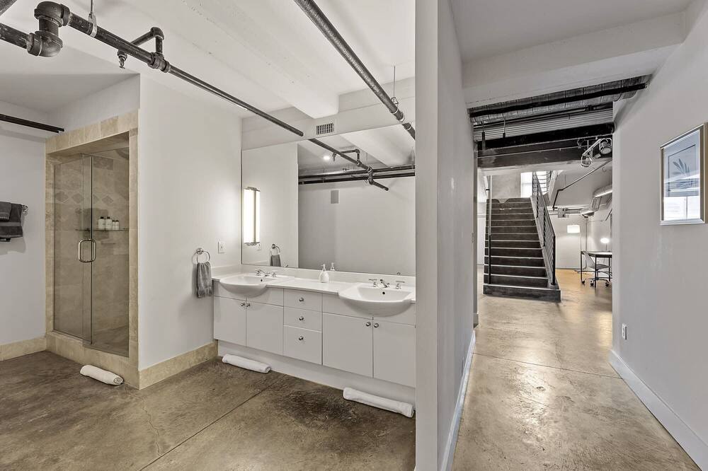Photo of Bathroom in Downtown Austin