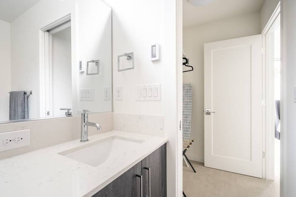 Photo of Bathroom in Roosevelt
