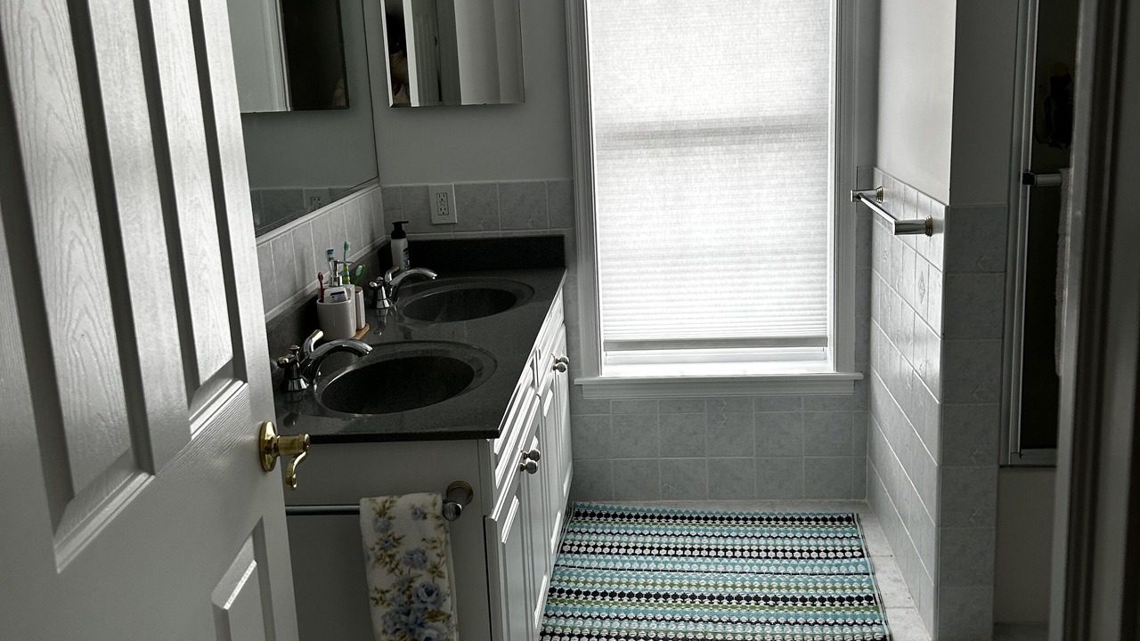 Photo of Others in Niantic