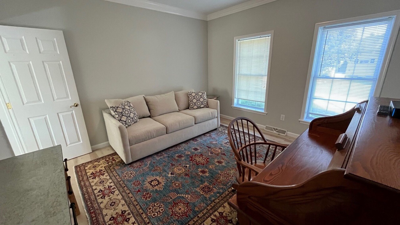 Photo of Others in Niantic