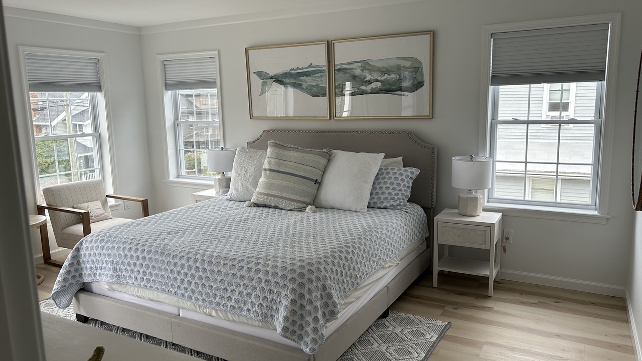 Photo of Others in Niantic