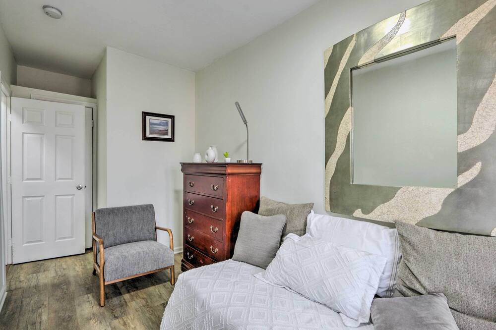 Photo of Others in Hartford